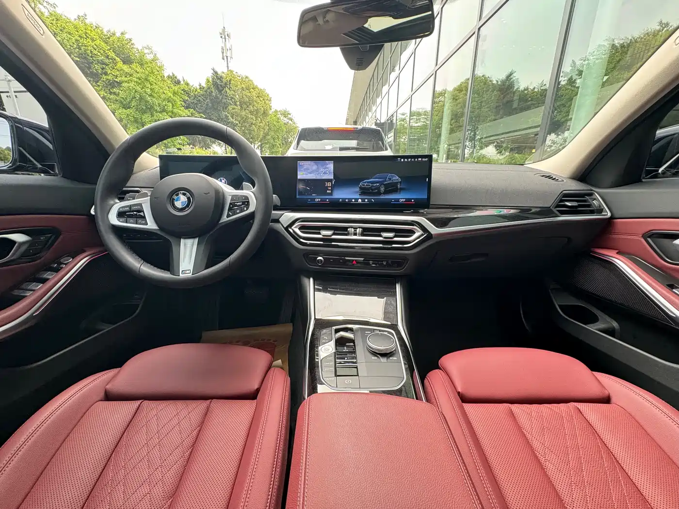 BMW 3 Series 2024 325Li M Sport Package фото 15