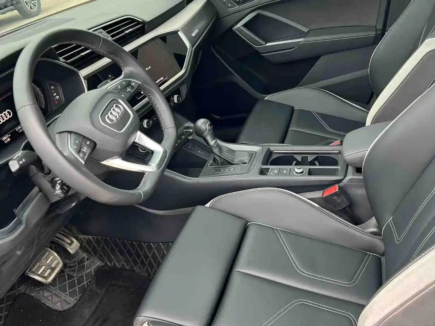 Audi Q3 2024 35 TFSI Fashion Sport фото 5