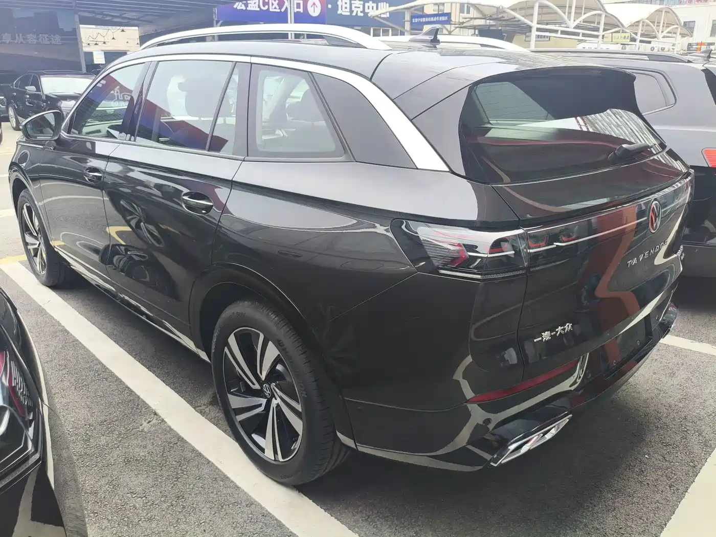 Volkswagen Talagon 2025 2024 380TSI 4WD R-Line Cruise Shared Edition