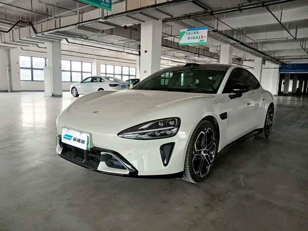 Photo 1 - Xiaomi SU7