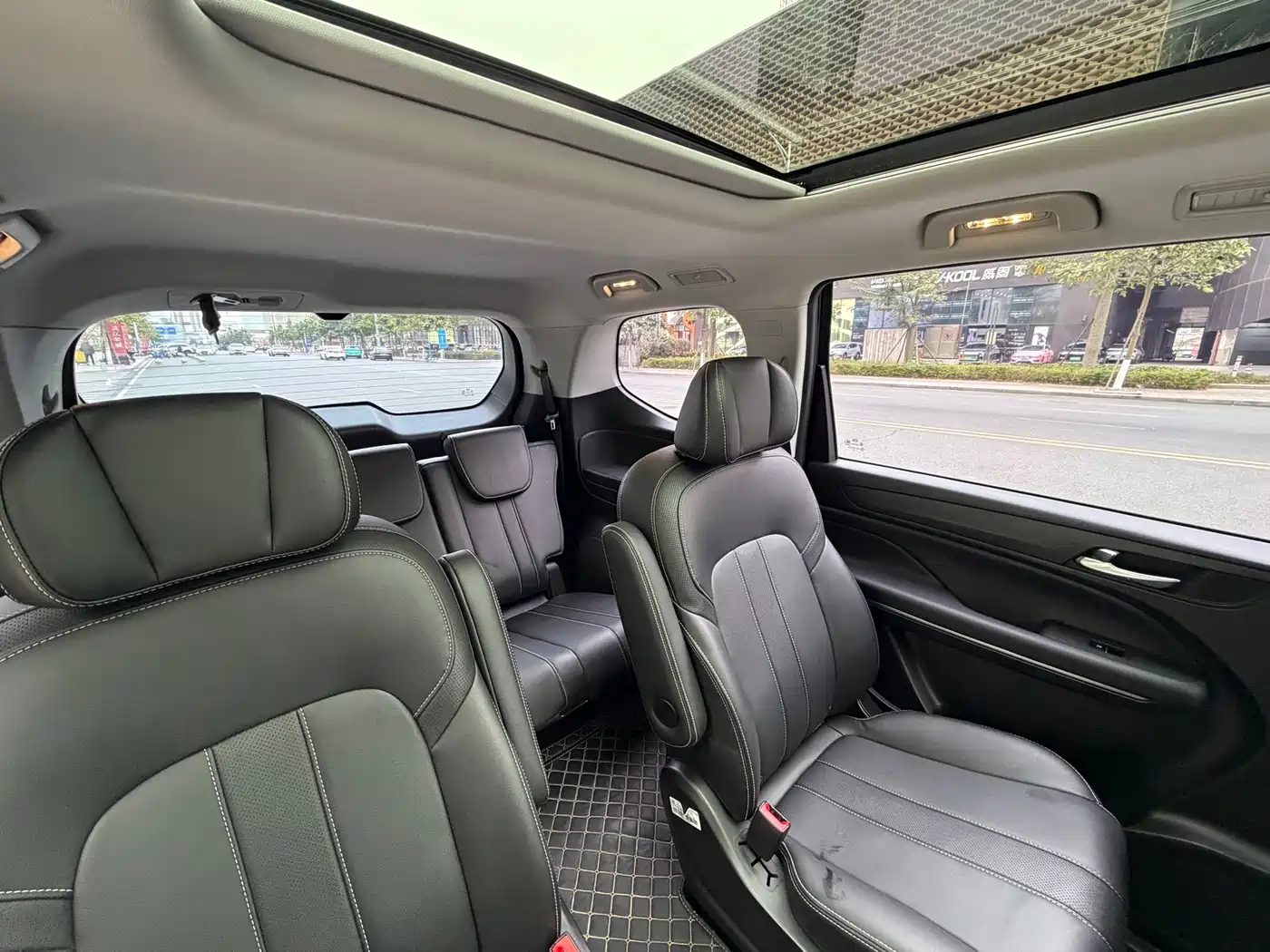 GAC Trumpchi Trumpchi M6 2021 270T DCT Premium Edition (7-seater) фото 14