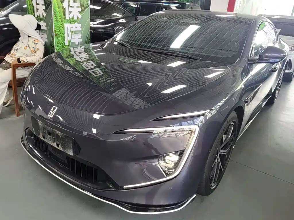 Avatr 12 2024 2023 Model 700 Triple Laser RWD Luxury Edition