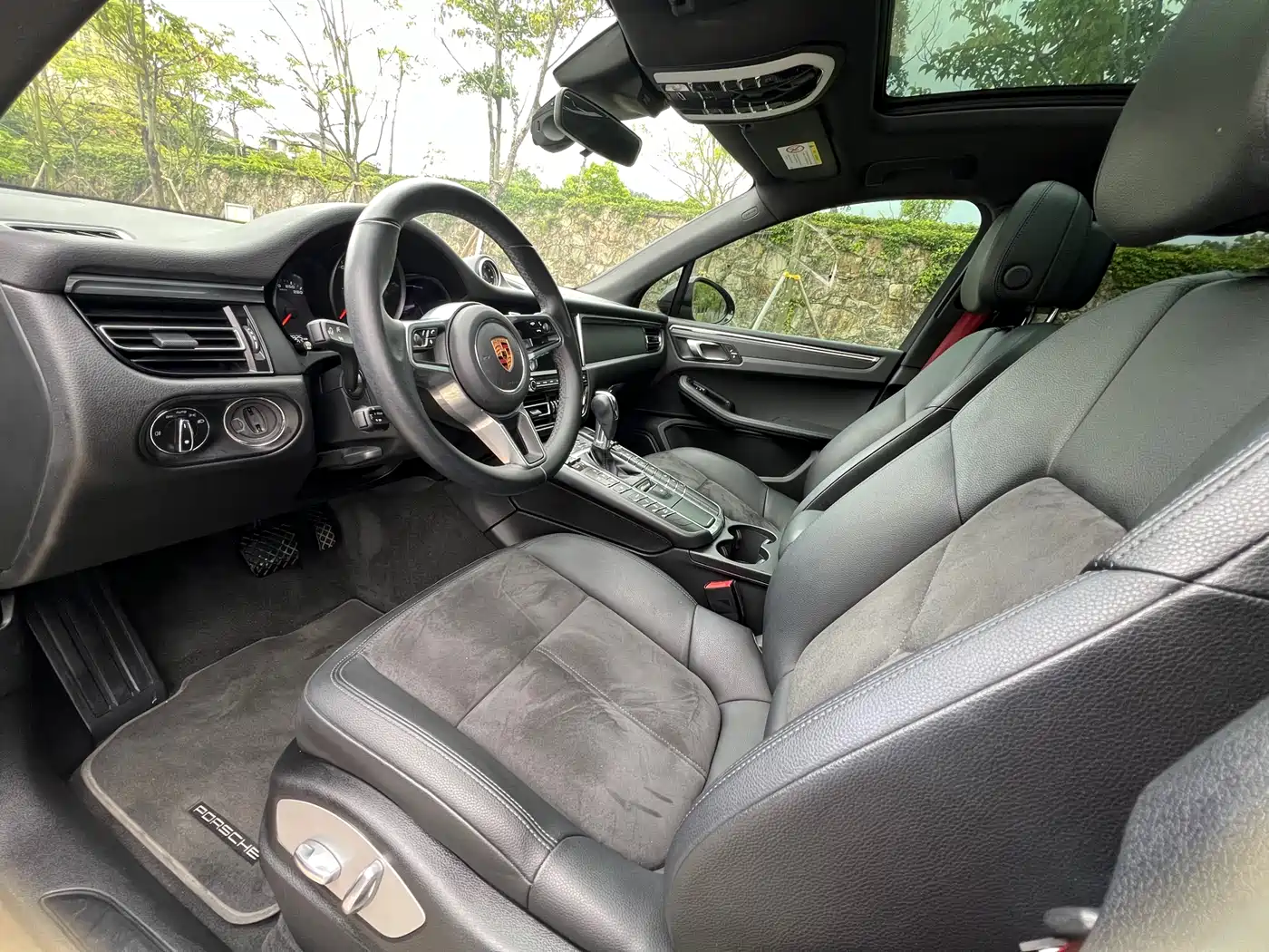 Porsche Macan 2018 Macan 2.0T фото 4