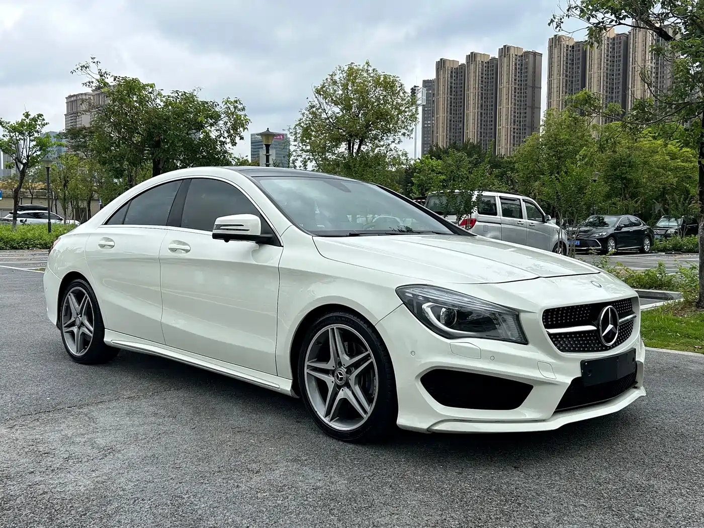 Mercedes-Benz CLA (Import) 2016 CLA 220 4MATIC фото 3