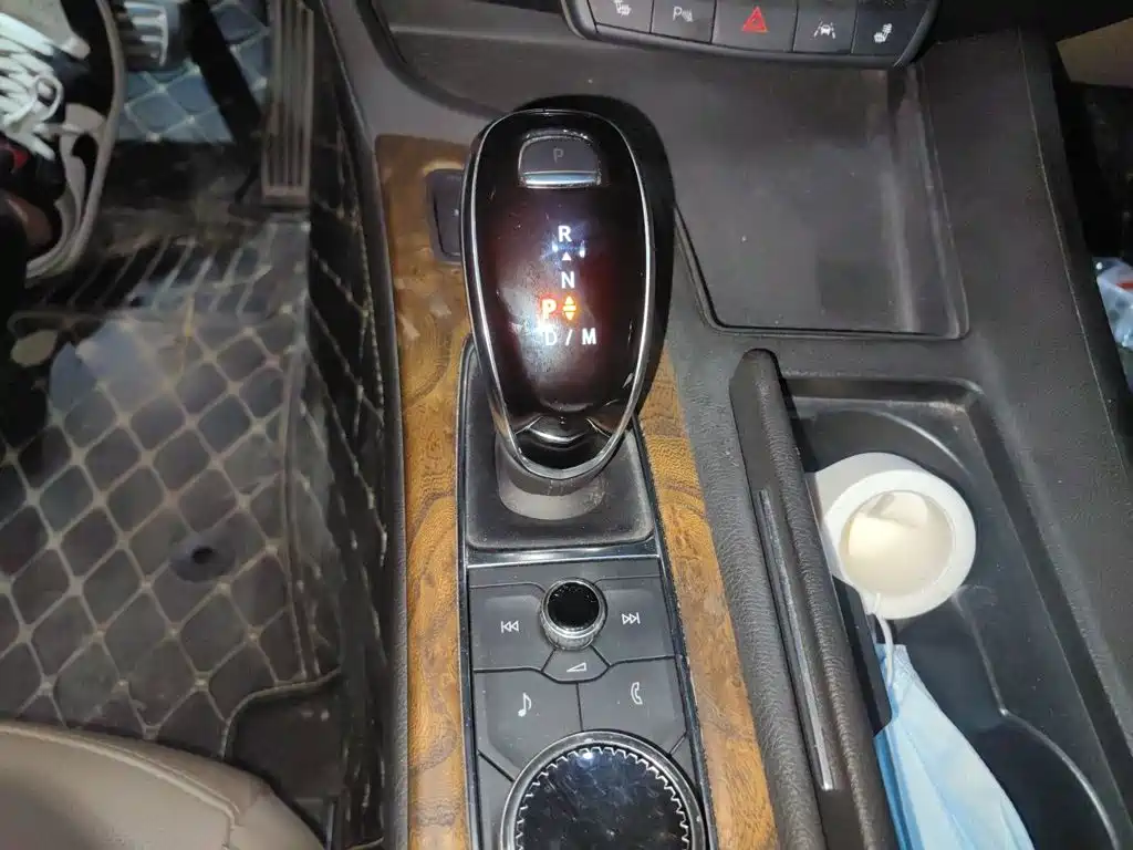 Photo 10 - Cadillac CT5