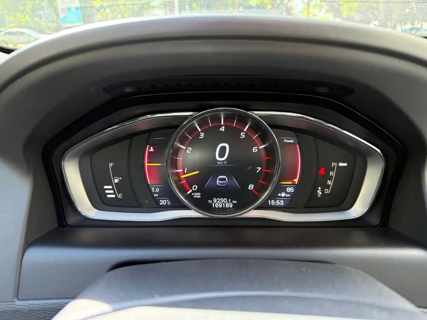 Фото 12 - Volvo XC60