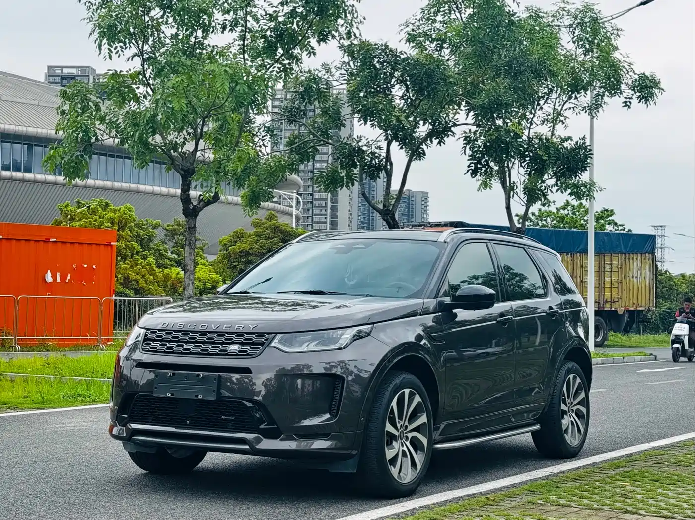 Land Rover Discovery Sport 2022 Model Year Second Facelift 249PS R-Dynamic SE Performance Technology Edition 5-seater