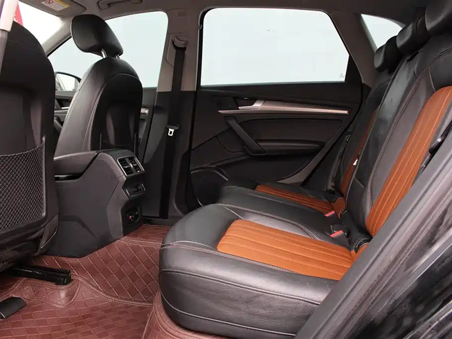 Audi Q5L 2020 45 TFSI Exclusive Fashion фото 14