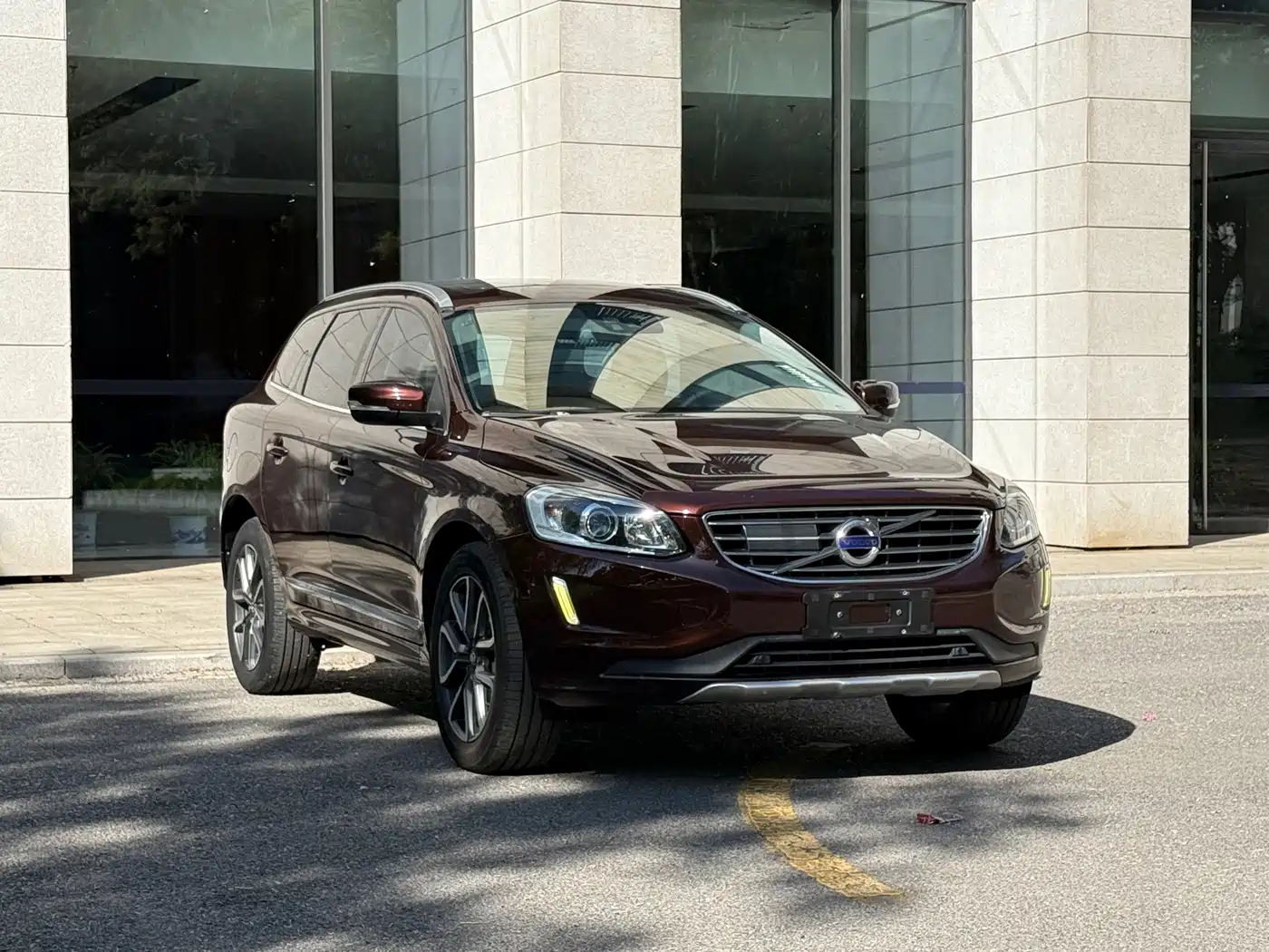 Фото 3 - Volvo XC60