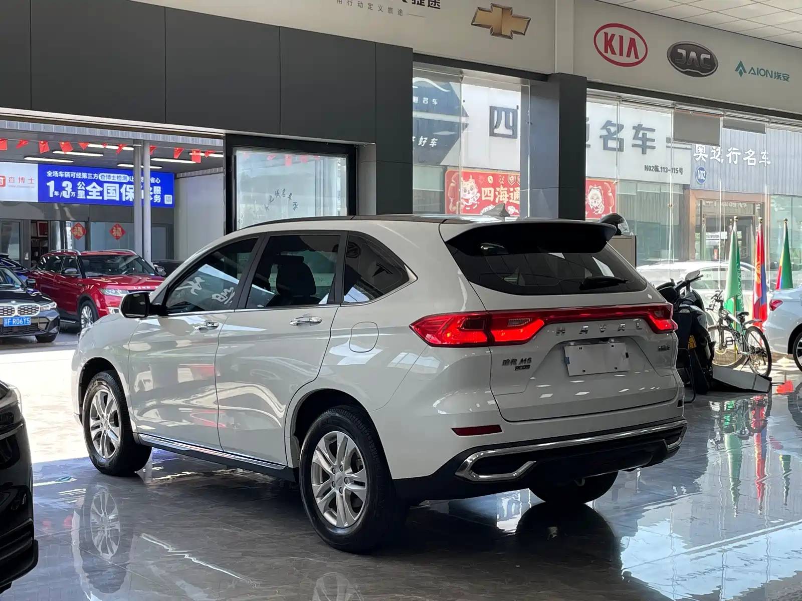 Фото 14 - Haval M6