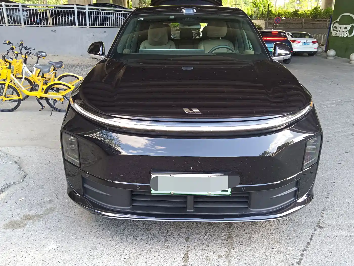 Li Auto L6 2025