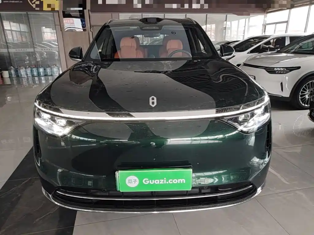 Aito AITO M8 2025 2025 Extended Range Ultra 53.4kWh 6-Seater