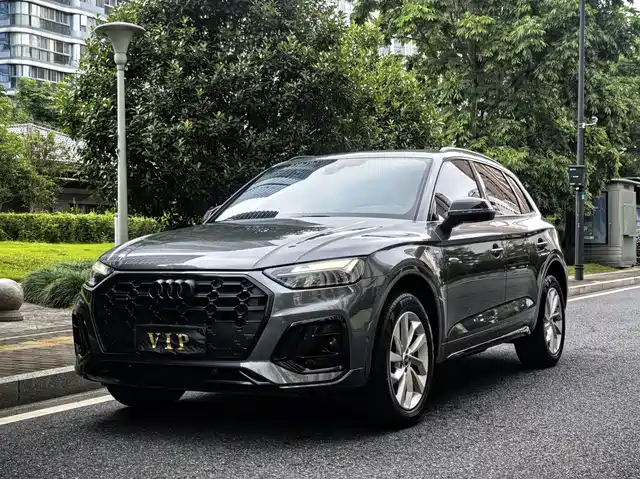Audi Q5L 2022 Facelift 40T Luxury Dynamic — фото 1
