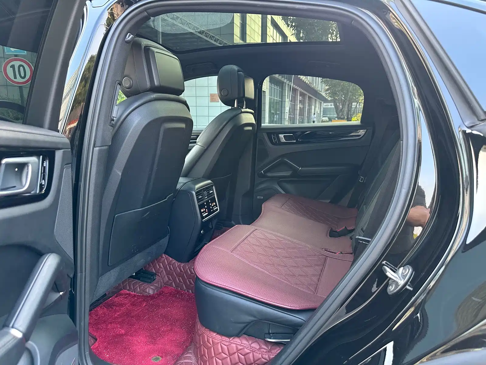 Фото 8 - Porsche Cayenne