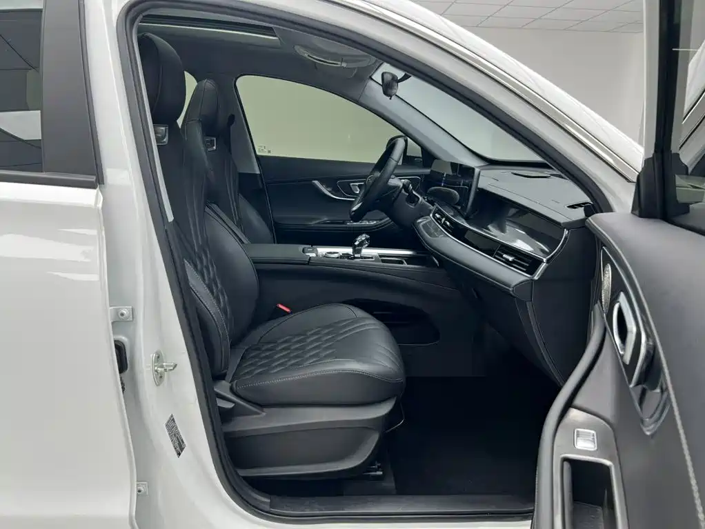 Chery Tiggo 7 PLUS 2024 2023 Champion Edition 1.5TCI CVT Extraordinary Edition