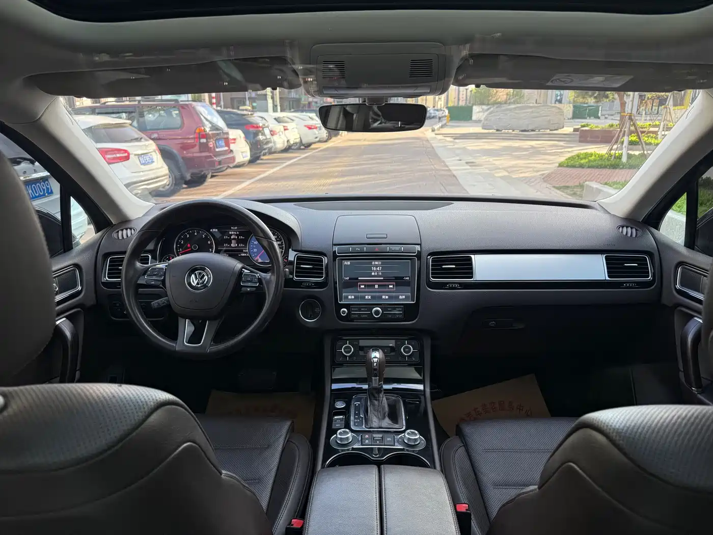 Volkswagen Touareg 2017 3.0TSI Explorer Edition фото 13