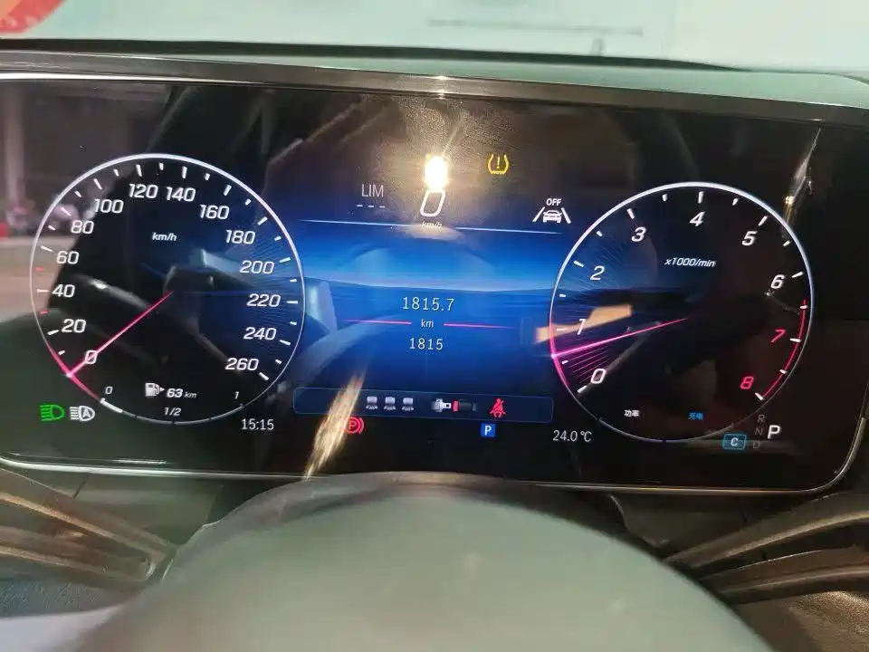 2026 Mercedes-Benz GLC