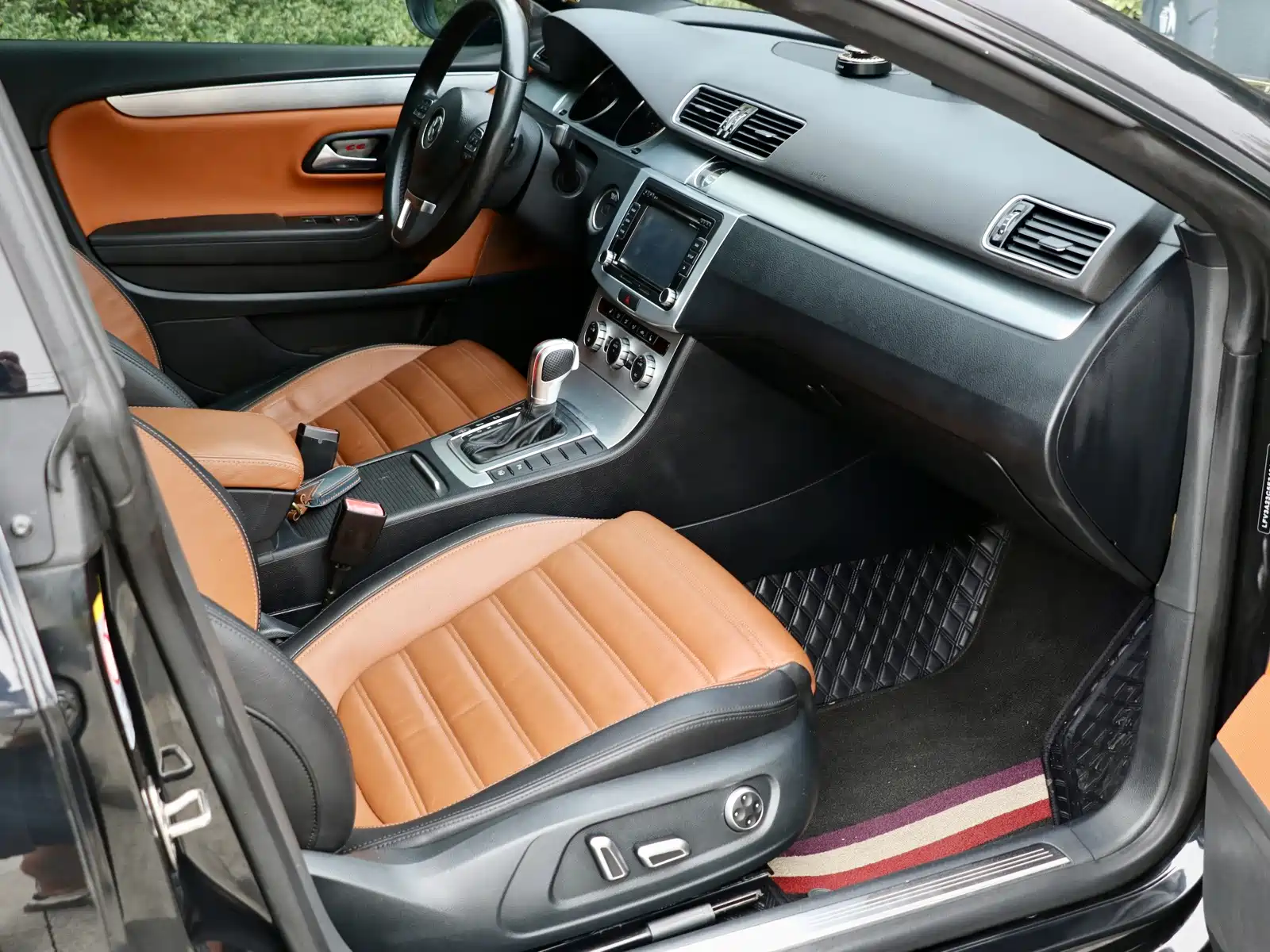 Photo 11 - Volkswagen CC