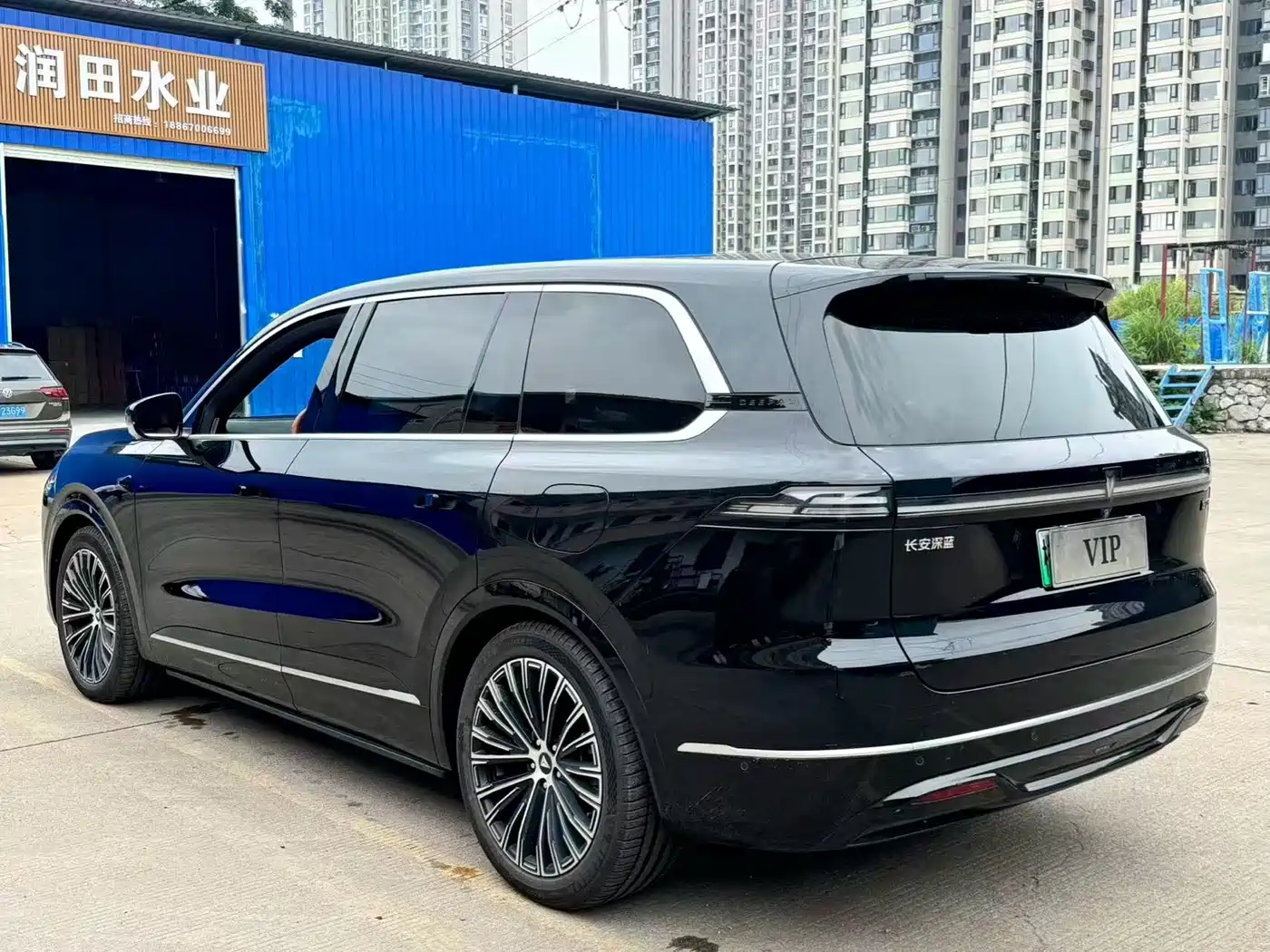 Deepal Deep Blue S09 2025 2025 AWD Ultra+ Haute Couture Edition