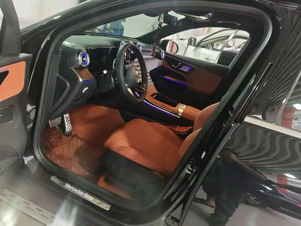 2026 Mercedes-Benz GLC