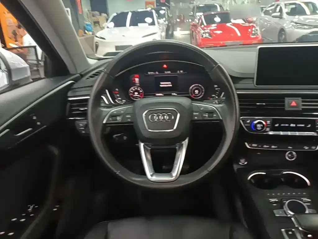 Audi A4 (Import) 2019 2019 45 TFSI allroad quattro Fashion