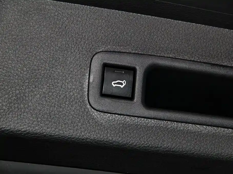 Toyota Sienna 2024 2.5L Hybrid Comfort Edition фото 34