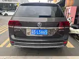 Фото 9 - Volkswagen Teramont
