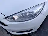 Фото 24 - Ford Focus