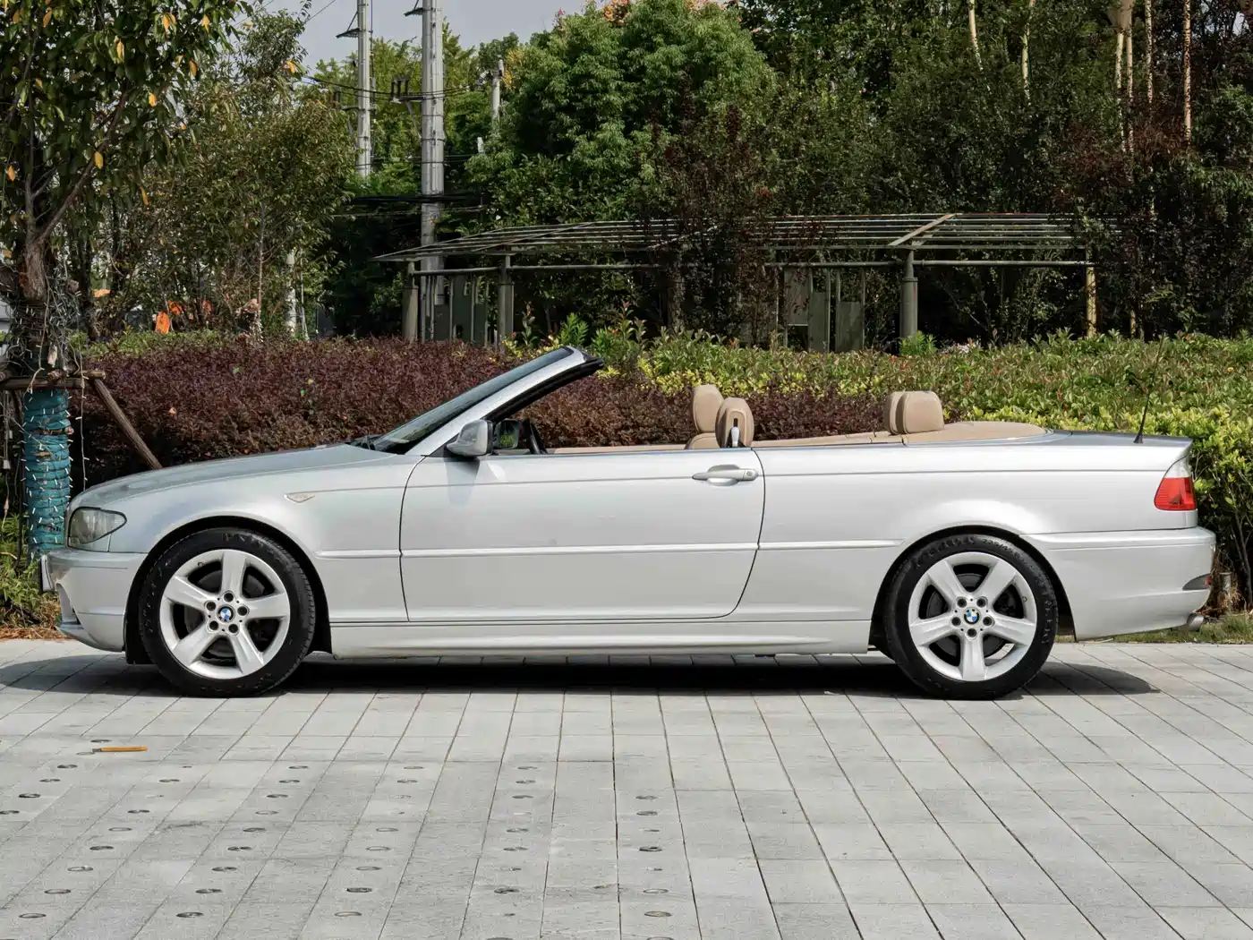 BMW 3 Series (Import) 2003 2004 330Ci