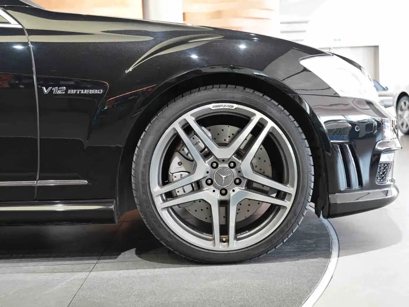 Mercedes-Benz S-Class AMG 2013 AMG S 65 L Grand Edition фото 4