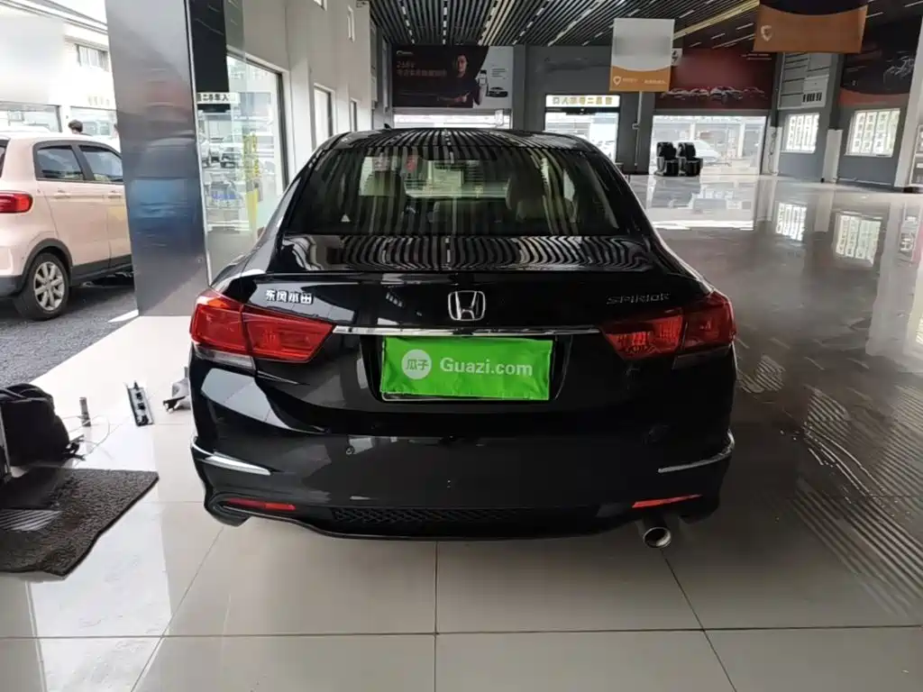 Honda Spirior 2016 2015 2.0L Luxury Edition