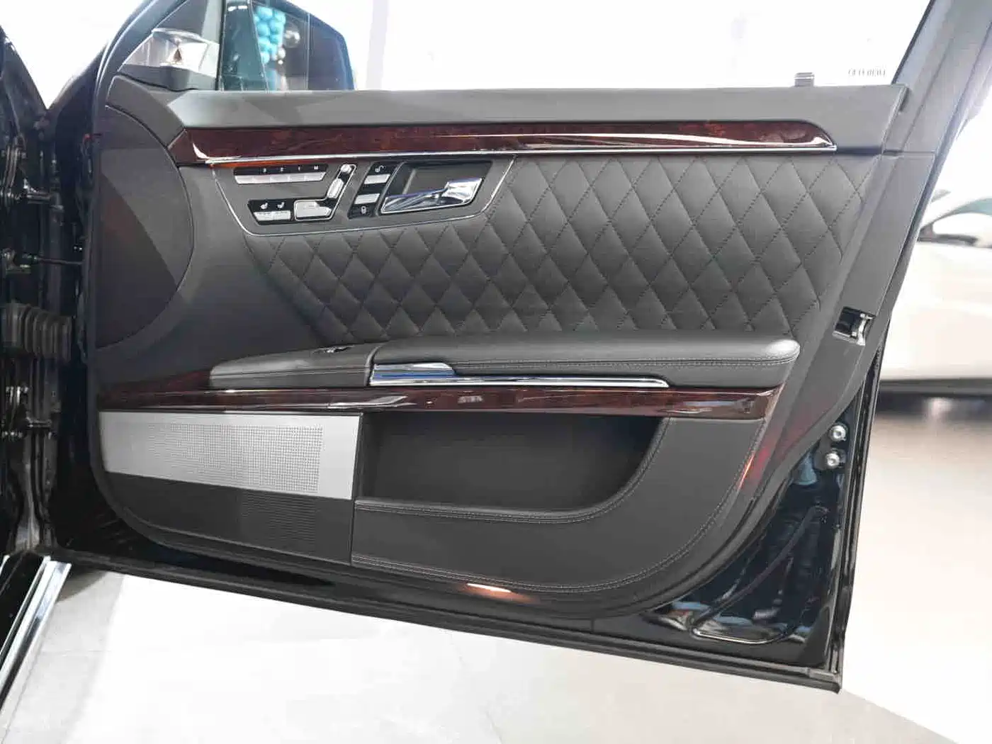 Mercedes-Benz S-Class AMG 2013 AMG S 65 L Grand Edition фото 23