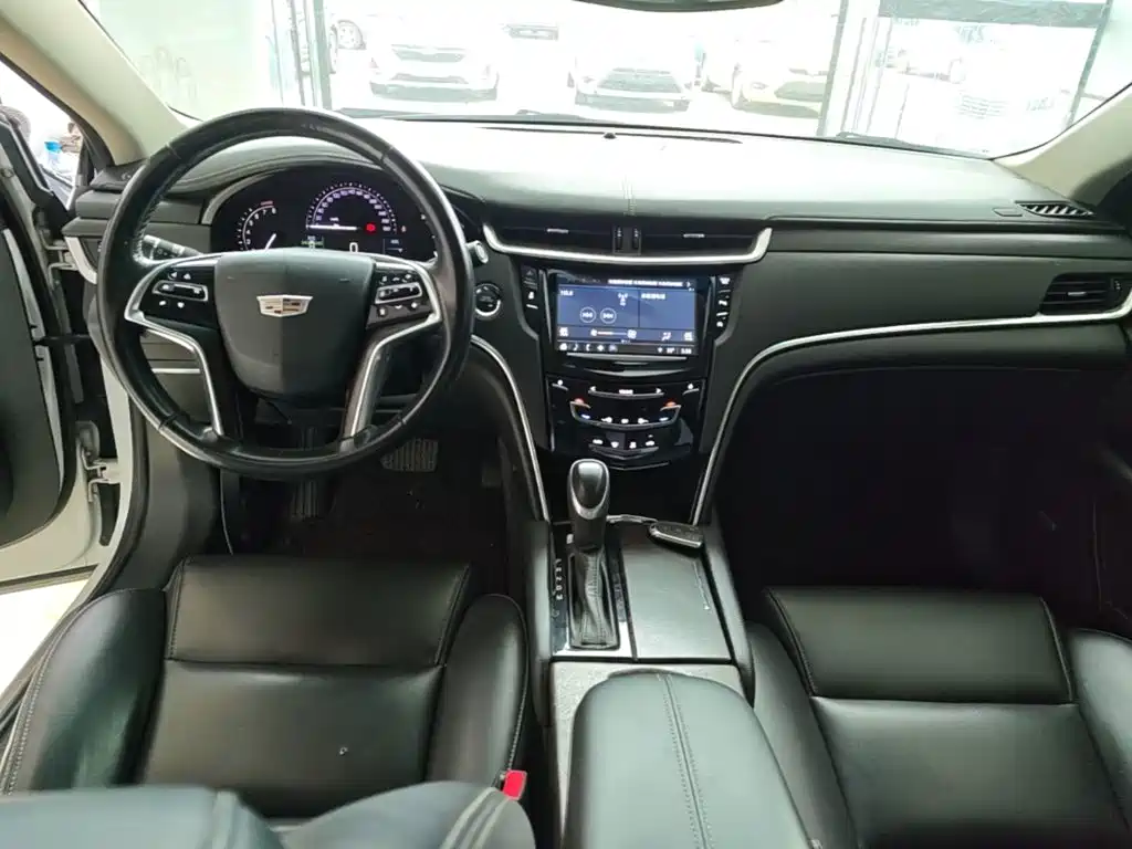 Photo 10 - Cadillac XTS