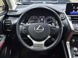 Фото 25 - Lexus NX