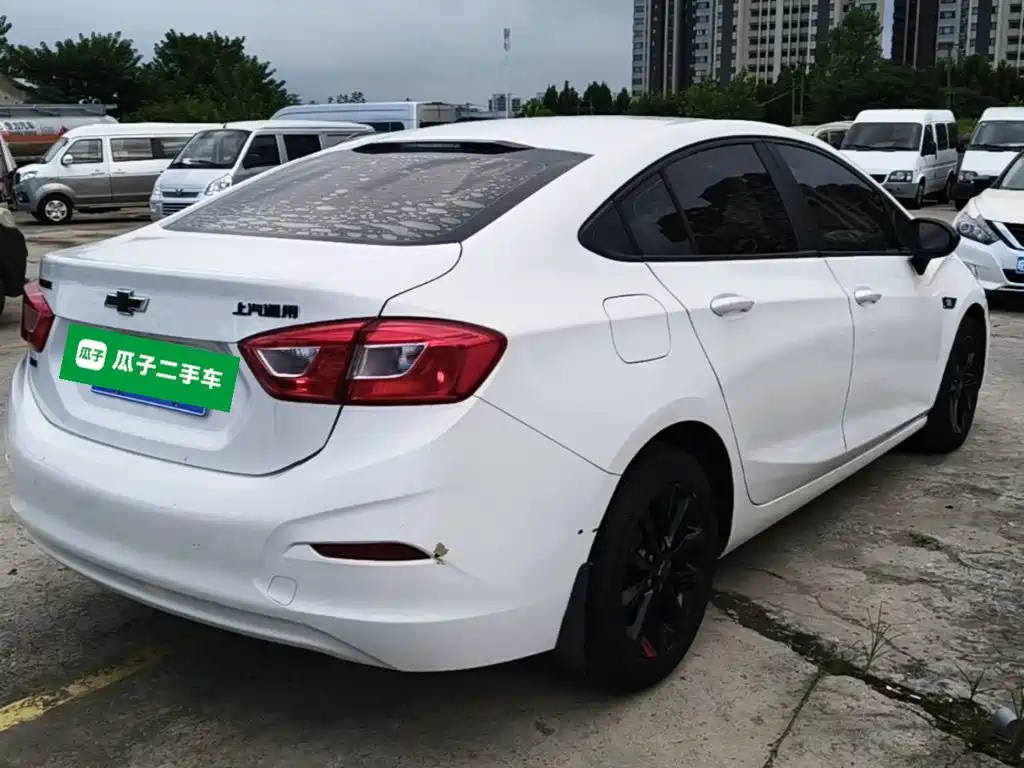 Chevrolet Cruze 2019 2018 Redline 320 Automatic Pioneer Edition