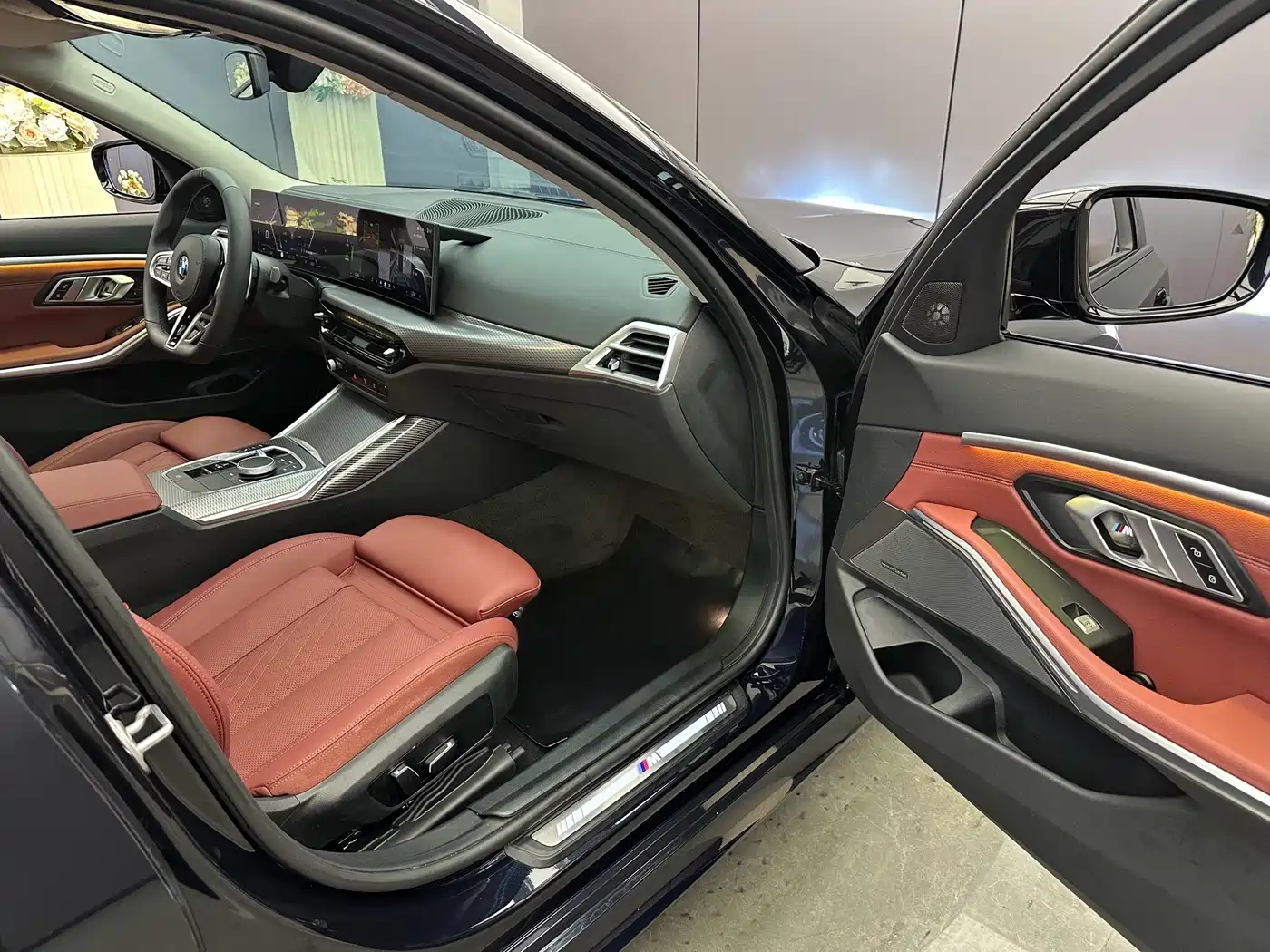 BMW 3 Series 2025 325Li M Sport Package фото 7