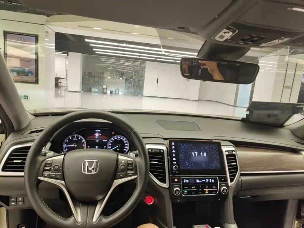 Honda UR-V 2017 2017 370TURBO AWD Premium Edition China V