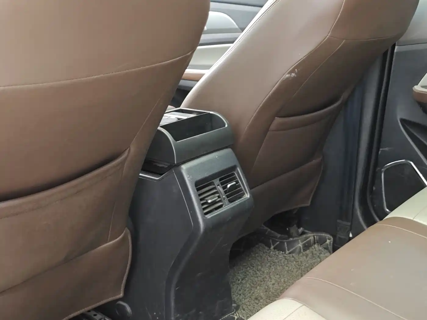BAIC Huansu S5 2018 2017 1.3T CVT Luxury