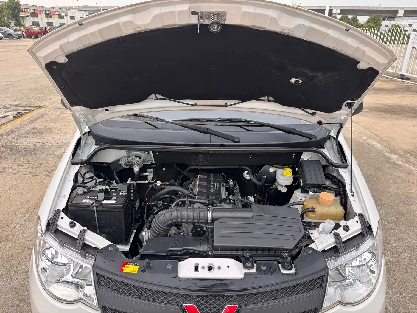 Wuling Motors Wuling Hongguang 2023 2021 1.5L S Basic LAR