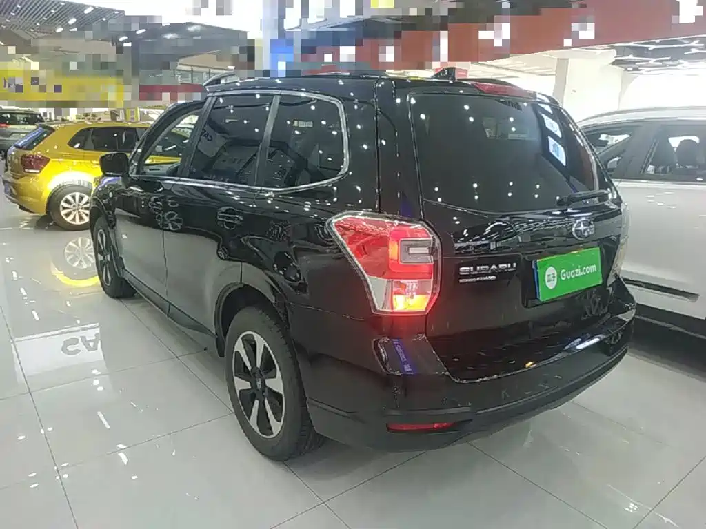 Photo 5 - Subaru Forester