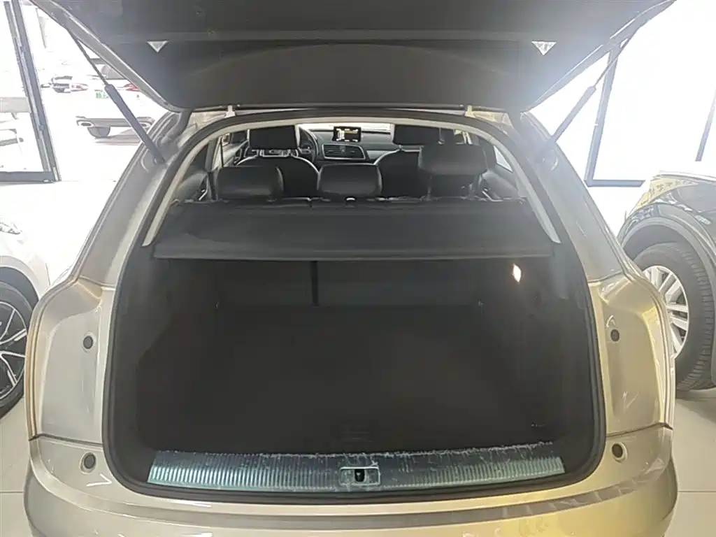 Audi Q3 2013 35 TFSI Progressive фото 15