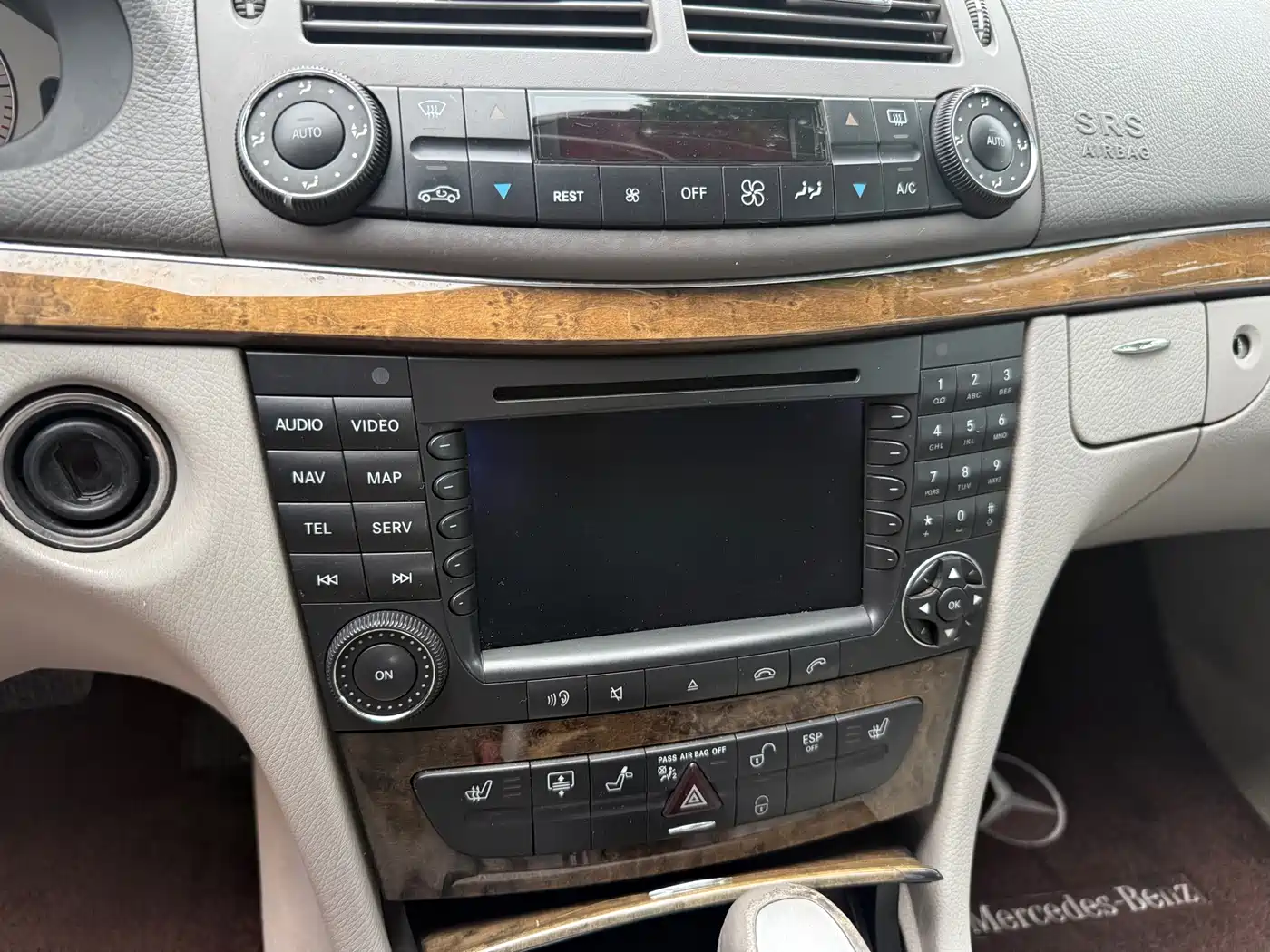 Mercedes-Benz E-Class 2005 E 280 фото 9
