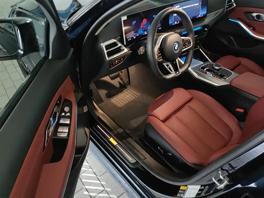 BMW i3 2025 eDrive 40 L Shadow Night Package фото 23
