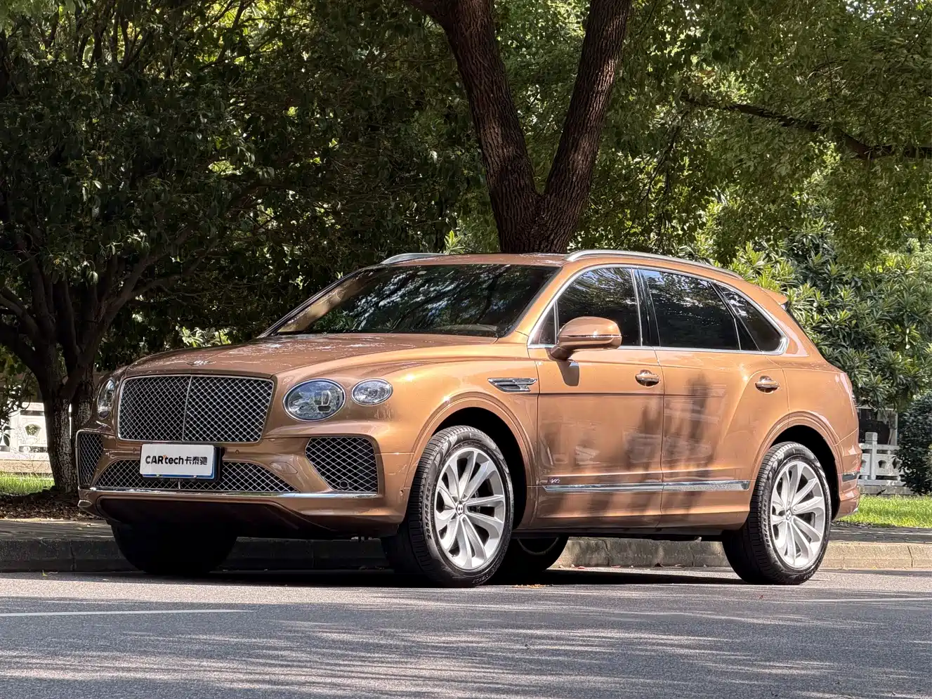 Bentley Bentayga 2021 — пригон из Китая