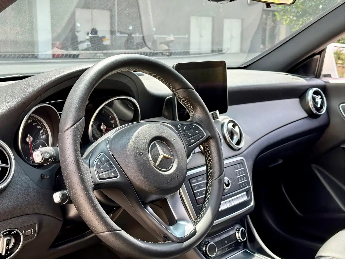 Mercedes-Benz CLA (Import) 2018 2017 Facelift CLA 200 Dynamic