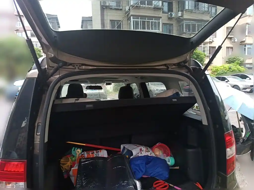 صورة 10 - Škoda Yeti