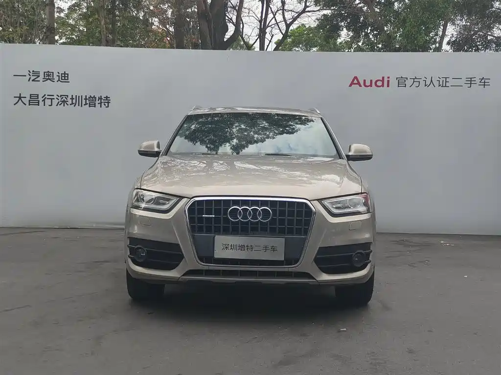 Audi Q3 2013 35 TFSI quattro Technology фото 2
