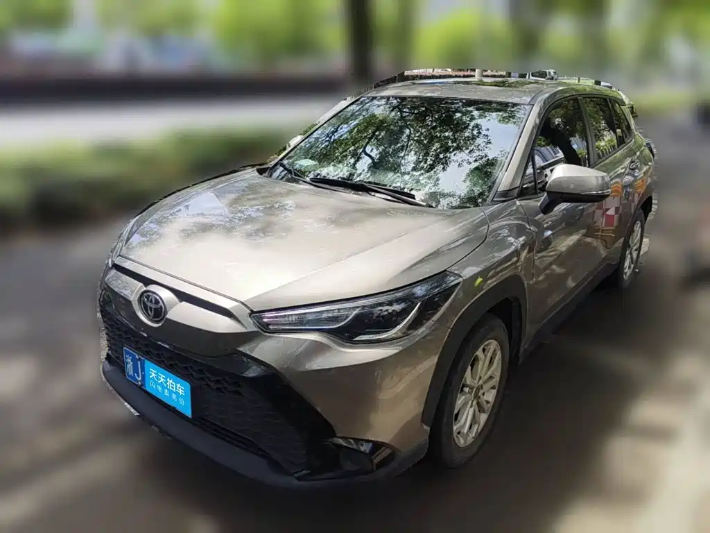 Toyota Frontlander 2022 2.0L CVT Leading Edition