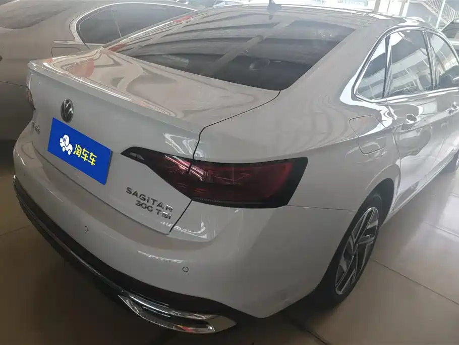 Volkswagen Sagitar 2023 300TSI DSG Surpassing Edition фото 3
