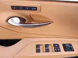 Фото 17 - Lexus ES